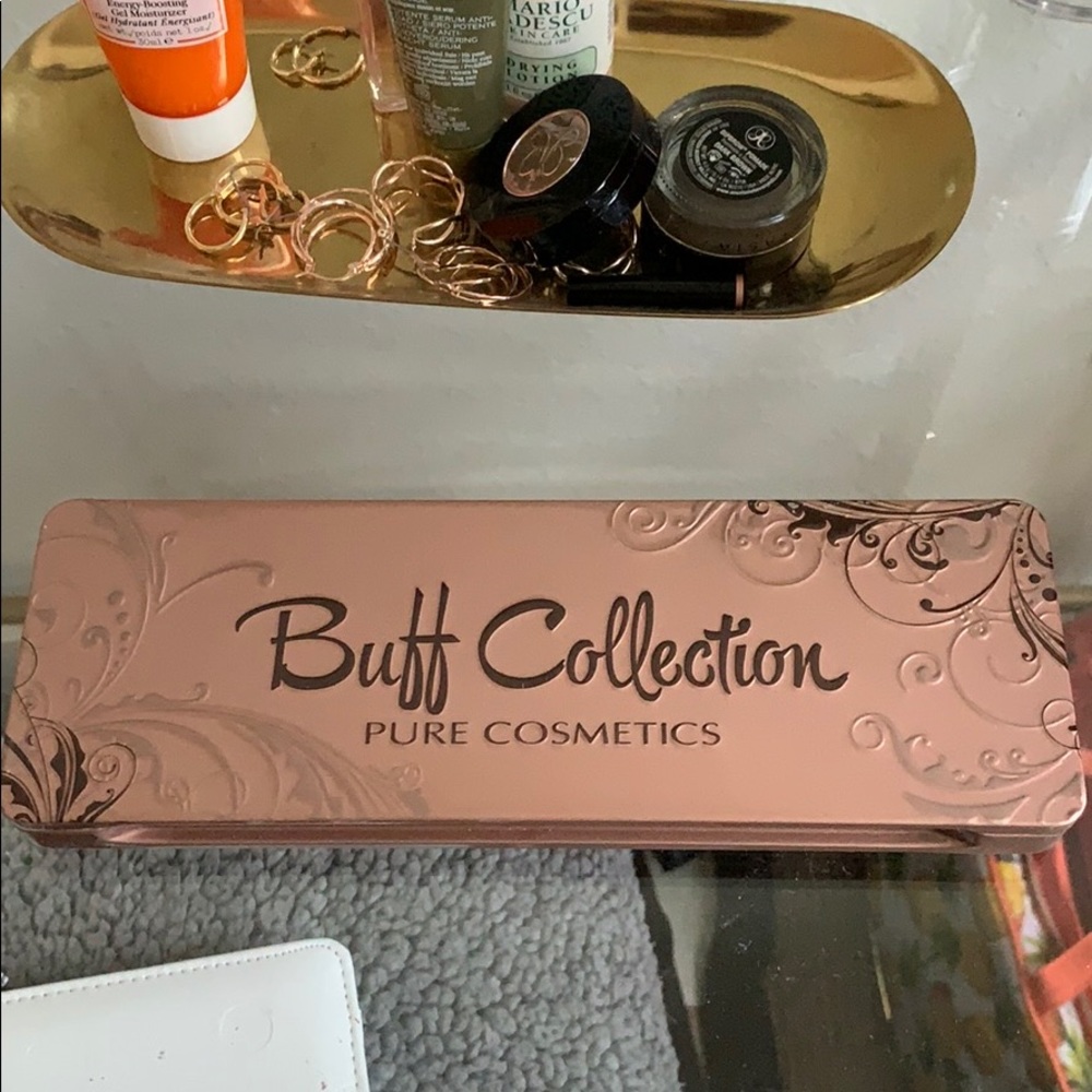 Pure Cosmetics Buff Collection Palette